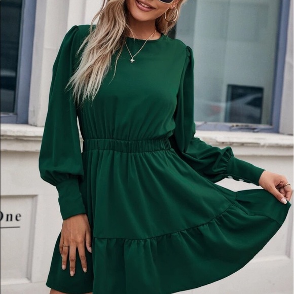 Boho green button detail ruffle hem mini dress - Picture 3 of 13